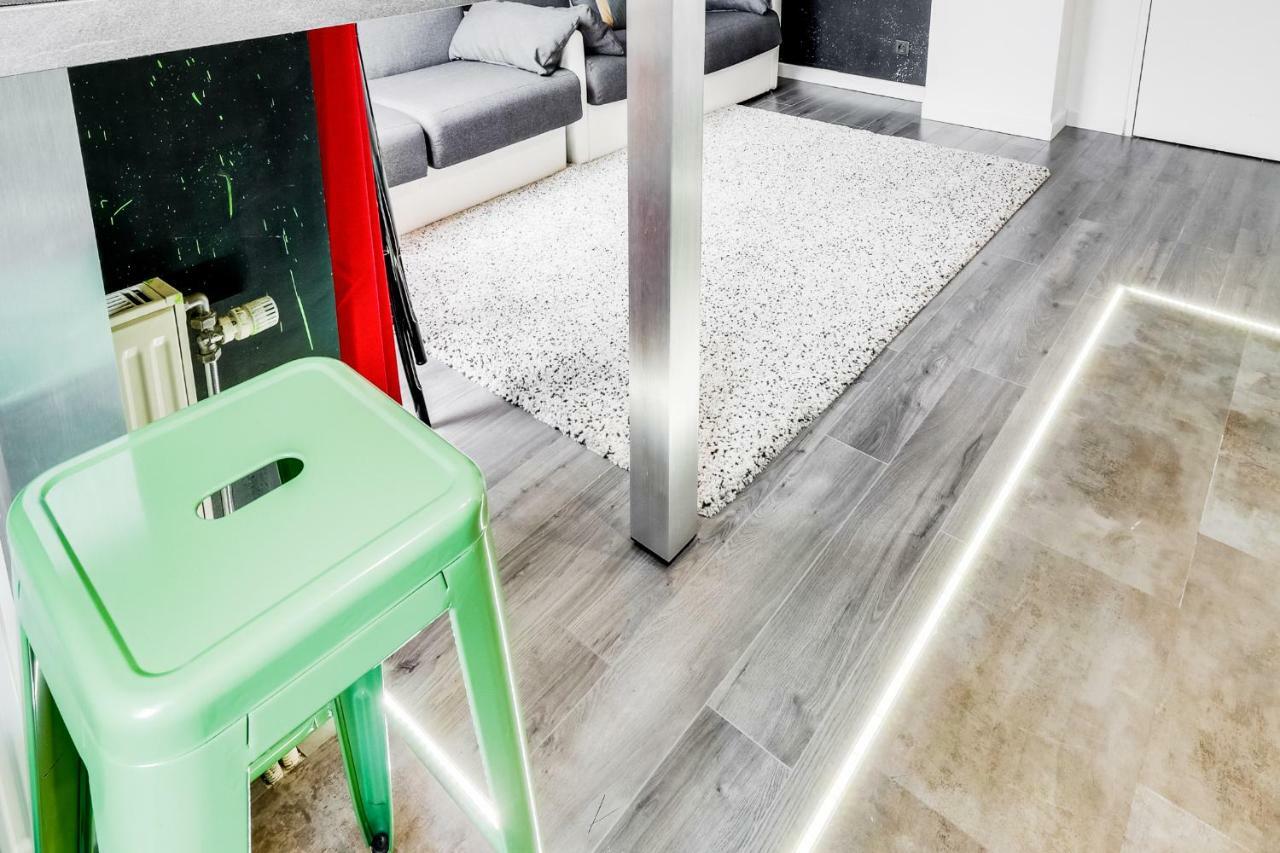 Super Hero Suite - Sdp Serris Buitenkant foto